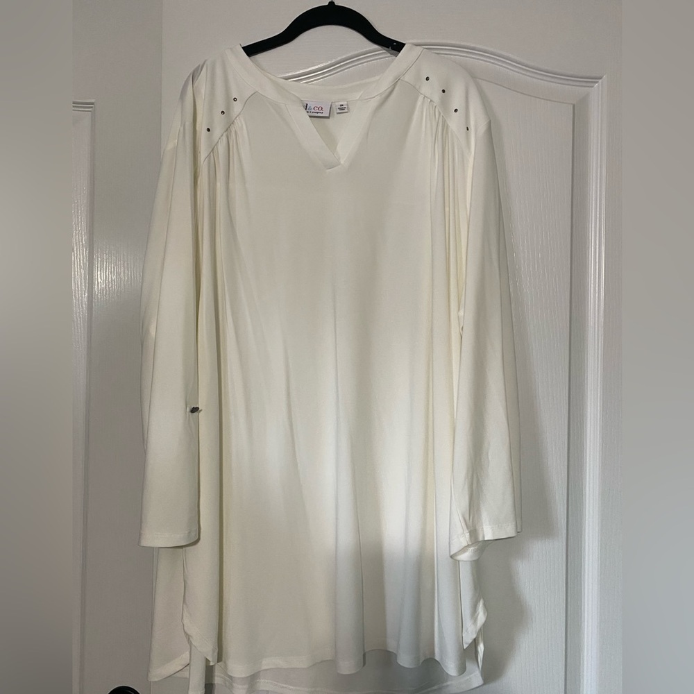 D & Co Cream 3/4 Sleeve Top Women’s Size 3X